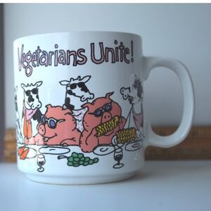 Vegetarians Unite! Applause Novelty Mug Cows Pigs Cartoon Graphic 1990s